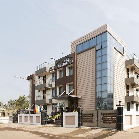 Hotel M J Residency Puri Buitenkant foto
