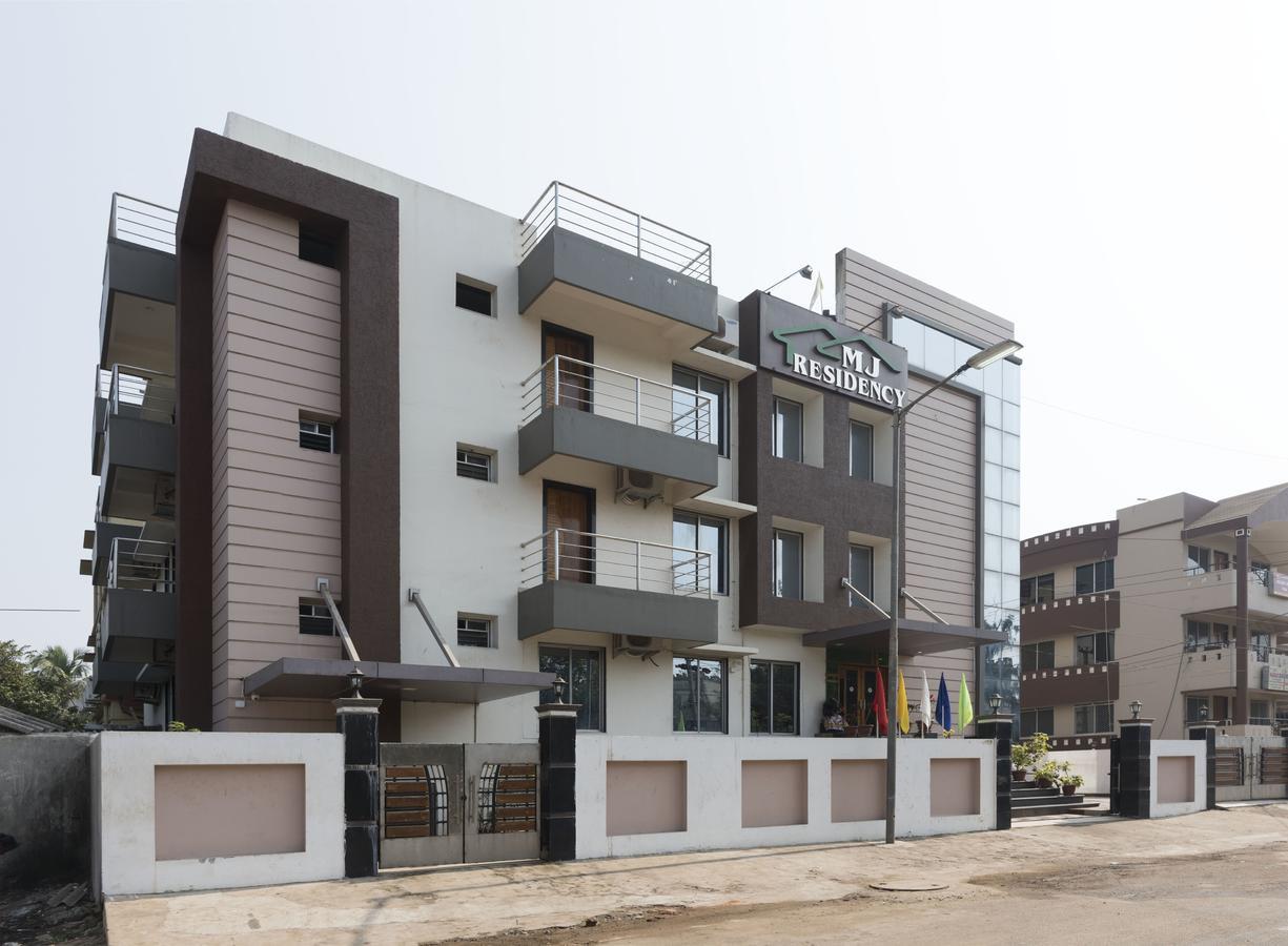Hotel M J Residency Puri Buitenkant foto